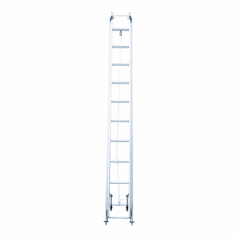 Scară extensibilă compactă